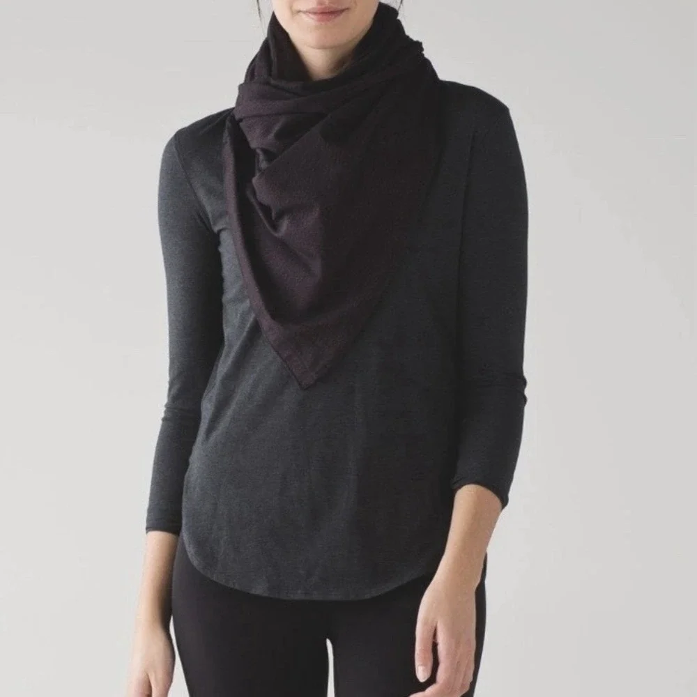Lululemon Vinyasa Wrap Scarf Womens Running Luon Black Cherry Rulu Snap One size